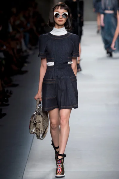 Look 23